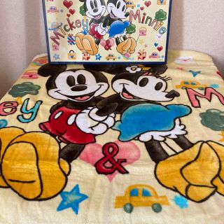 ディズニー(Disney)の新品☆ディズニー　ミッキー　ミニー　バスタオル(タオル/バス用品)