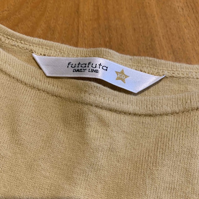 futafuta(フタフタ)のfutafutaロンＴ黄色★サイズ100 キッズ/ベビー/マタニティのキッズ服女の子用(90cm~)(Tシャツ/カットソー)の商品写真