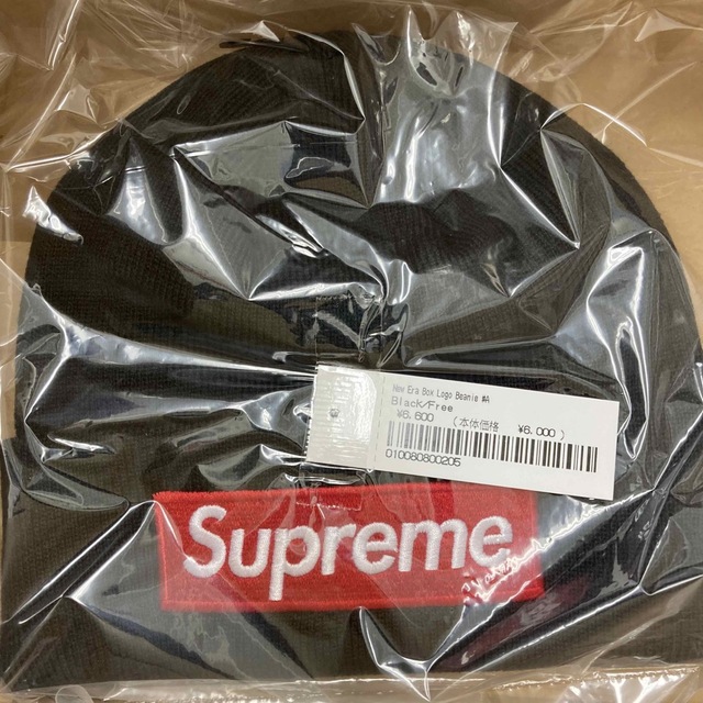 Supreme(シュプリーム)の22fw Supreme New Era® Box Logo Beanie 黒 メンズの帽子(ニット帽/ビーニー)の商品写真