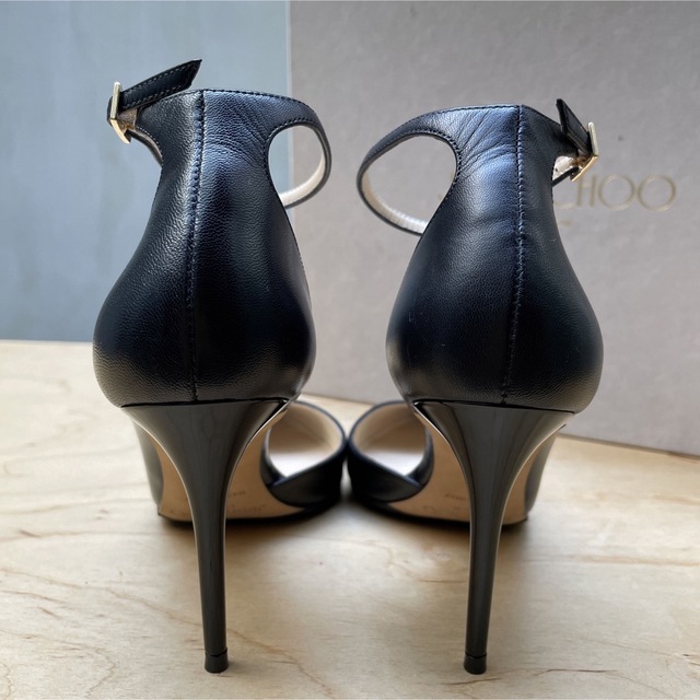 JIMMY CHOO(ジミーチュウ)のジミーチュウ 36 黒 ストラップピンヒール 8.5cm レディースの靴/シューズ(ハイヒール/パンプス)の商品写真