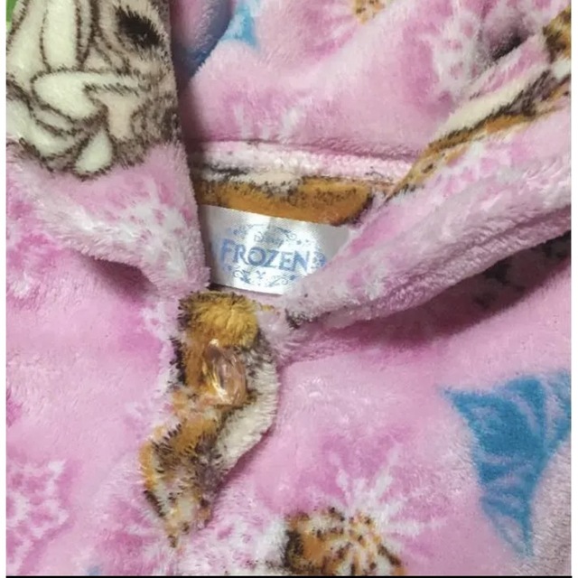 アナと雪の女王(アナトユキノジョオウ)のアナ雪のパジャマ キッズ/ベビー/マタニティのキッズ服女の子用(90cm~)(パジャマ)の商品写真