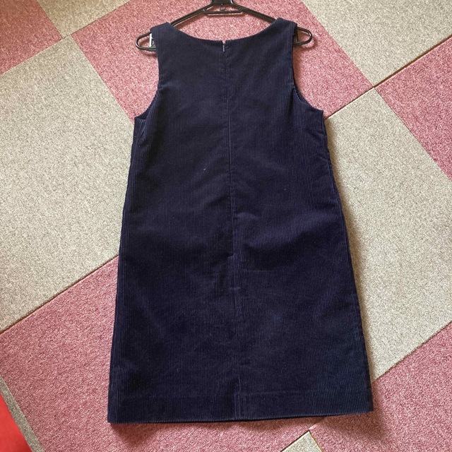UNIQLO(ユニクロ)のジャンバースカート レディースのワンピース(ひざ丈ワンピース)の商品写真