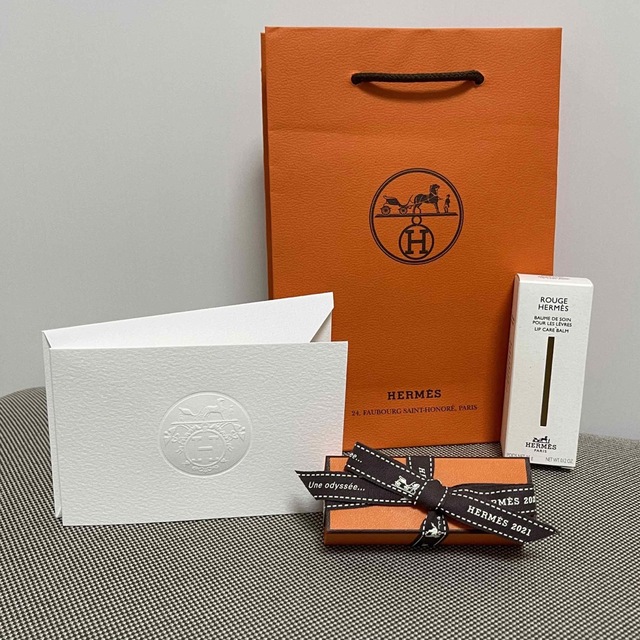 新品　未使用　送料込❣️ HERMES リップバーム　クリアカラー　レア逸品