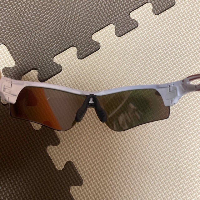 Oakley(オークリー)のサングラス スポーツ/アウトドアの自転車(ウエア)の商品写真