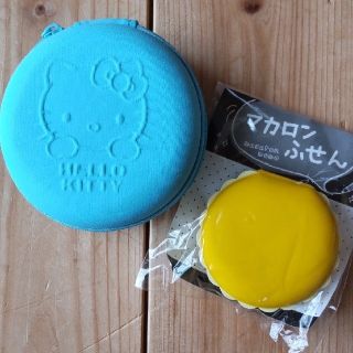 ハローキティ(ハローキティ)のキティ　イヤホンケース&マカロンふせん(モバイルケース/カバー)