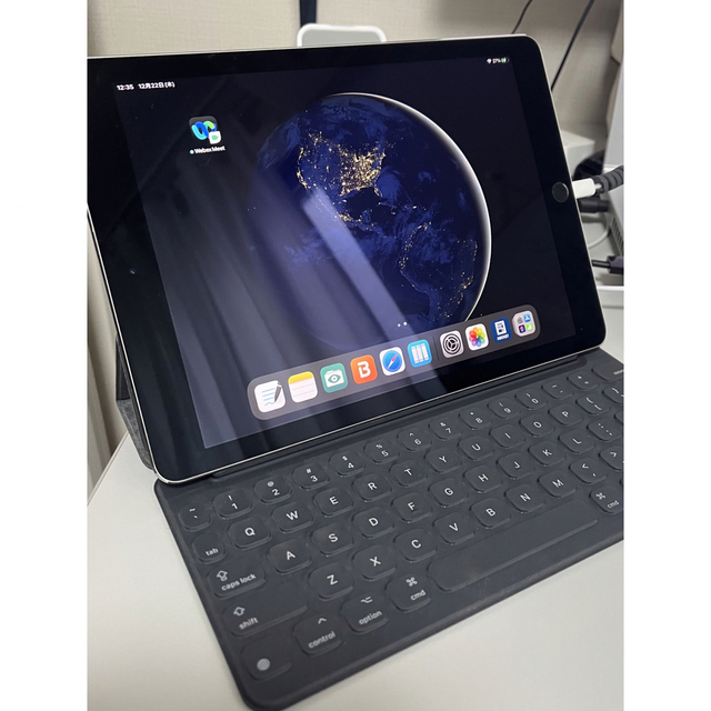 iPad Pro(9.7インチ)本体128GBスペースグレイWi-Fiモデル 1