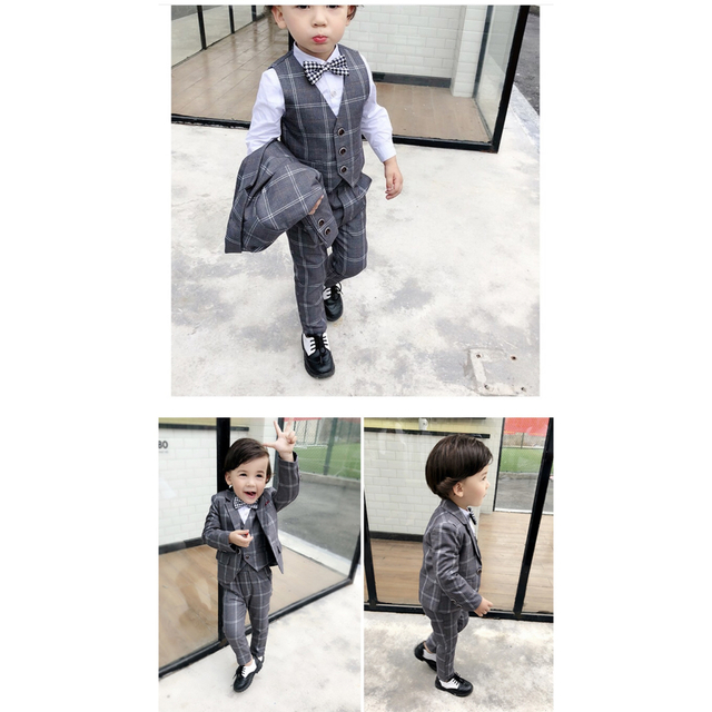 男の子フォーマルスーツ　90cm グレー色 キッズ/ベビー/マタニティのキッズ服男の子用(90cm~)(ドレス/フォーマル)の商品写真