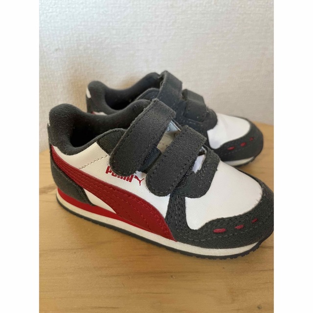 流行 PUMA スニーカー 靴 14cm PUMA kids スニーカー 14cm