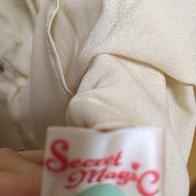 Secret Honey(シークレットハニー)のシークレットマジックのブラウス レディースのトップス(シャツ/ブラウス(半袖/袖なし))の商品写真