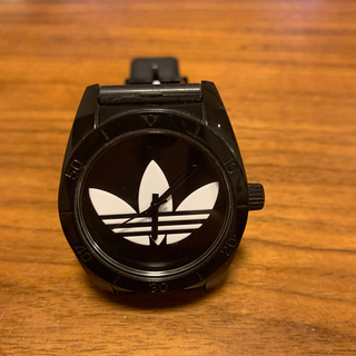 アディダス(adidas)のadidas腕時計　黒(腕時計(アナログ))