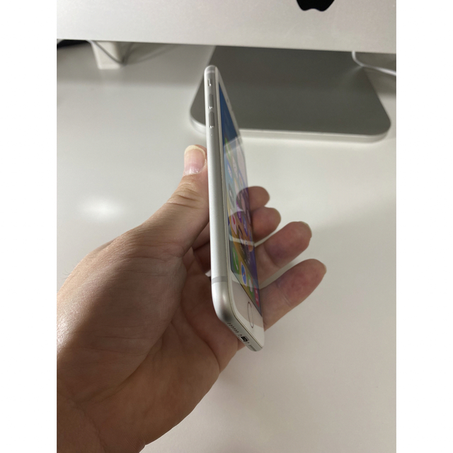iPhone8 docomo 64GB シルバー simフリー 中古 制限○ iPhone8 docomo 64GB シルバー simフリー 中古 制限○