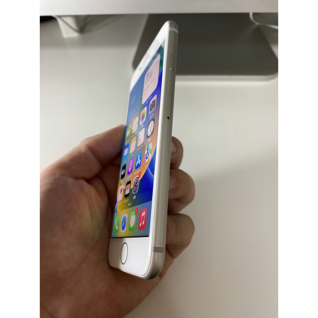 iPhone8 docomo 64GB シルバー simフリー 中古 制限○ iPhone8 docomo 64GB シルバー simフリー 中古 制限○