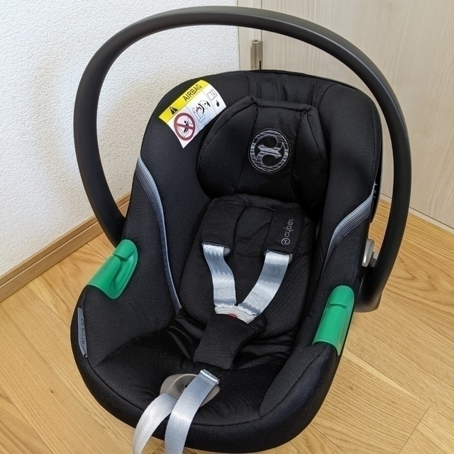 最大の割引 ベースワン cybex エイトンS2専用車載ベース ベビーシート atonS2 base one ISOFIX R129 