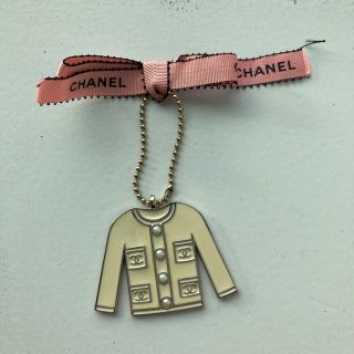 シャネル CHANEL アクセサリー キーホルダー 未使用 リボン付き