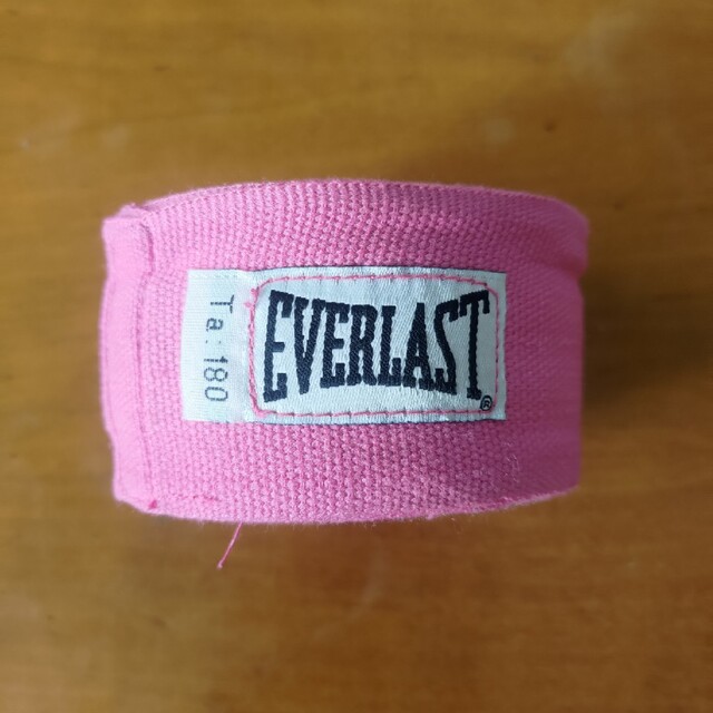 EVERLAST(エバーラスト)のEVERLAST ボクシングバンテージ スポーツ/アウトドアのスポーツ/アウトドア その他(ボクシング)の商品写真