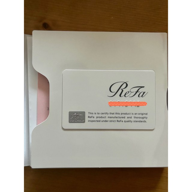 ReFa(リファ)の新品　ReFa CARAT　リファ　カラット コスメ/美容のメイク道具/ケアグッズ(その他)の商品写真