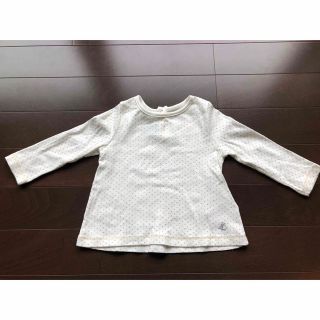 プチバトー(PETIT BATEAU)のプチバトー　ドットトップス　12m(74)(シャツ/カットソー)