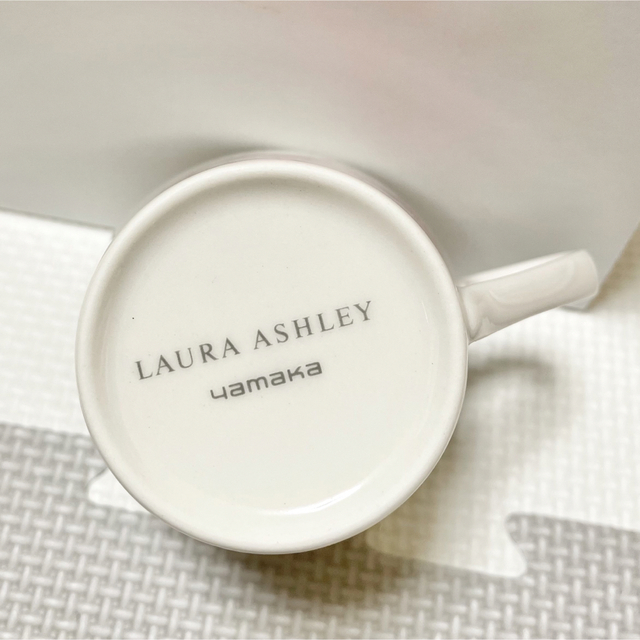 LAURA ASHLEY(ローラアシュレイ)のローラアシュレイ マグカップセット インテリア/住まい/日用品のキッチン/食器(食器)の商品写真