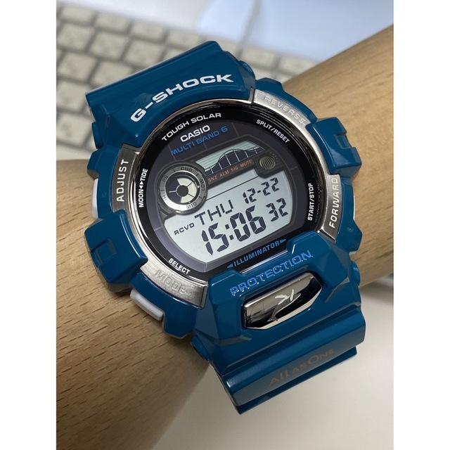 G-SHOCK(ジーショック)のG-SHOCK/イルクジ/GWX-8900K/電波/時計/ソーラー/限定/ブルー メンズの時計(腕時計(デジタル))の商品写真