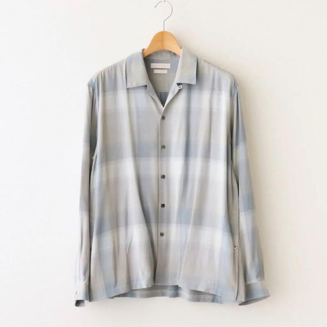 YOKE(ヨーク)のOVERSIZED OPEN COLLAR SHIRT #FOG BLUE  メンズのトップス(シャツ)の商品写真