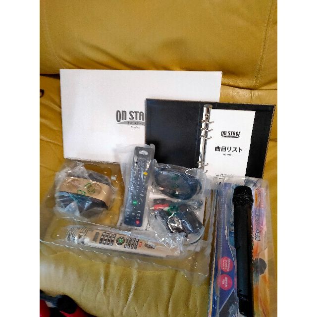 カラオケオンステージ PK-WT01,ペアマイク(PK-WD301)セット カラオケオンステージ PK-WT01,ペアマイク(PK-WD301)セット