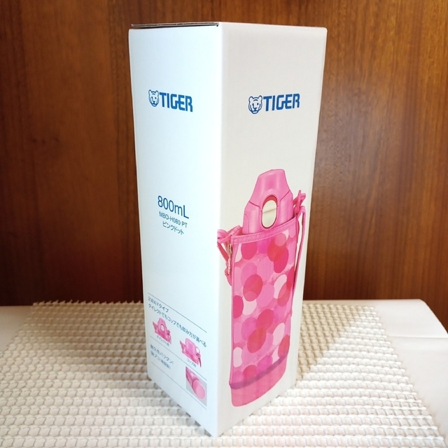 TIGER(タイガー)の【★専用 andofu 様】タイガー サハラ水筒 800ml ピンクドット インテリア/住まい/日用品のキッチン/食器(弁当用品)の商品写真