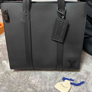 ルイヴィトン(LOUIS VUITTON)のVUITTONテイクオフトートバッグ(トートバッグ)