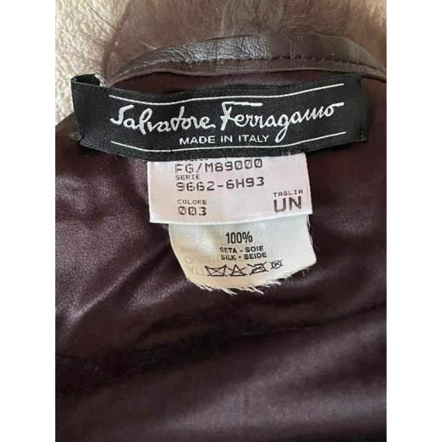 Salvatore Ferragamo フェラガモ ストール レザー紐付き 4