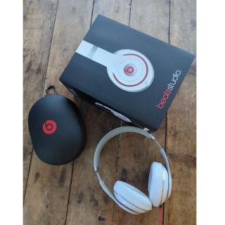 アップル(Apple)のBEATS BY DR．DRE ビーツバイドクタードレ ノイズキャンセリングヘッ(ヘッドフォン/イヤフォン)