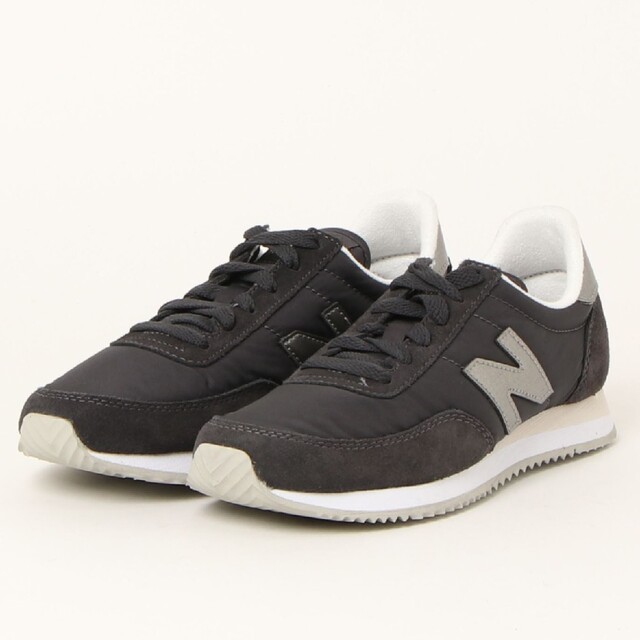 New Balance(ニューバランス)のニューバランス WL720 メタリックロゴスニーカー [I2238] レディースの靴/シューズ(スニーカー)の商品写真