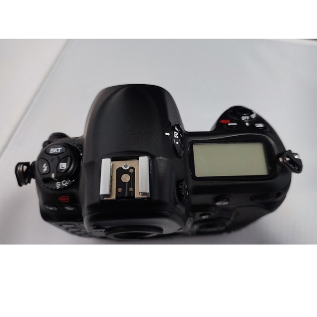Nikon　D3 ボディ　バッテリー　ストラップ　箱