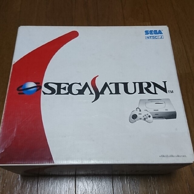 SEGA(セガ)のセガ・サターン 本体 エンタメ/ホビーのゲームソフト/ゲーム機本体(家庭用ゲーム機本体)の商品写真