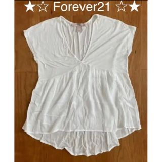 フォーエバートゥエンティーワン(FOREVER 21)の★Forever21 トップス★春・夏用★Sサイズ★(カットソー(半袖/袖なし))