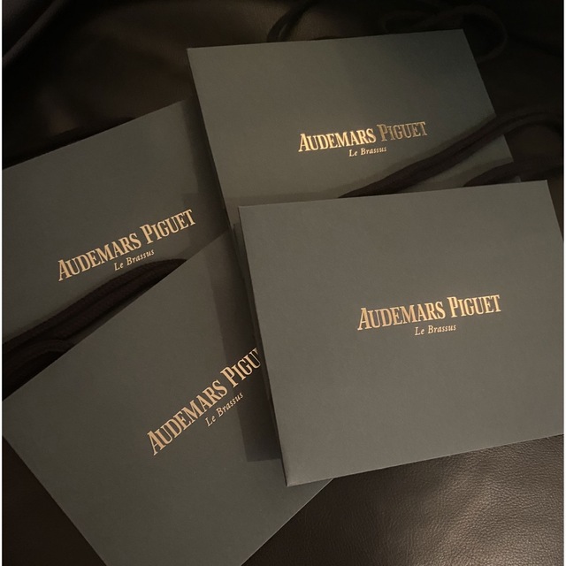 AUDEMARS PIGUET(オーデマピゲ)のオーデマピゲ　ショッパー　4枚セット メンズの時計(腕時計(アナログ))の商品写真