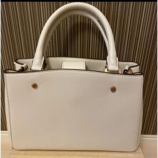 チャールズアンドキース(Charles and Keith)のCHARLES & KEITH /チャールズアンドキース　バッグ(ハンドバッグ)