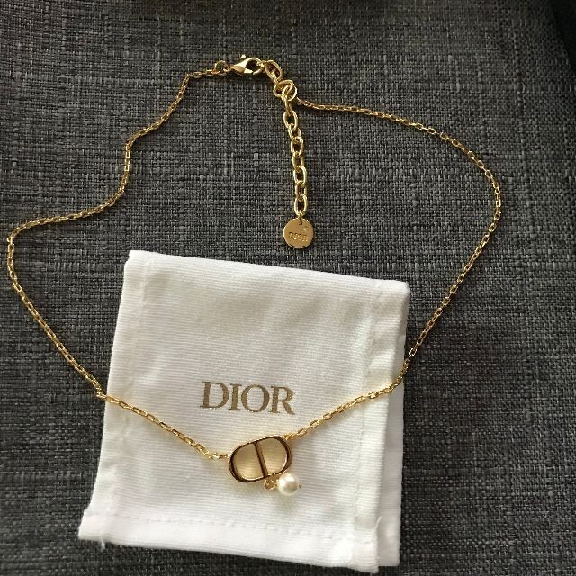 Dior PETIT CD ネックレス パール ゴールド - www.glycoala.com