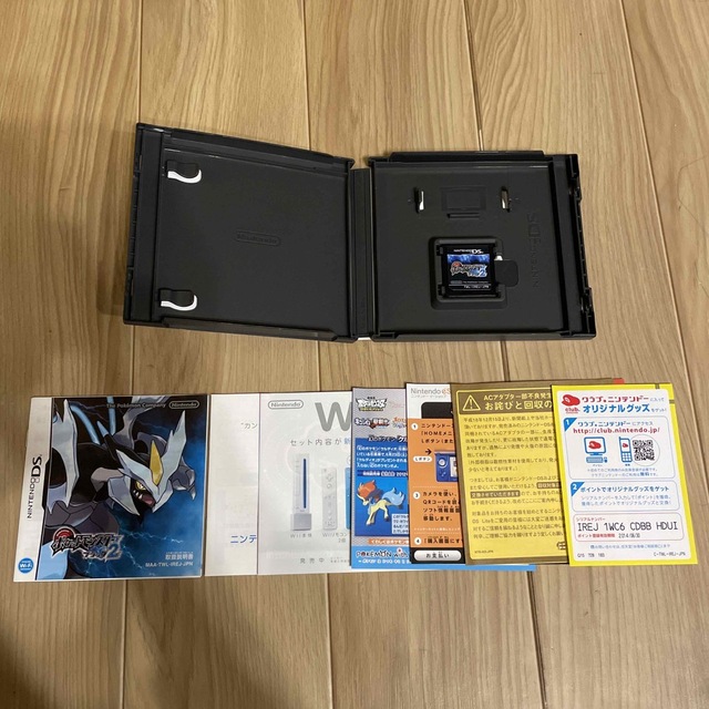 ニンテンドーDS(ニンテンドーDS)のNintendo DS  ポケットモンスター ブラック2 エンタメ/ホビーのゲームソフト/ゲーム機本体(携帯用ゲームソフト)の商品写真