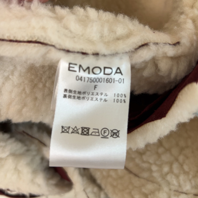 EMODA(エモダ)の再値下げ☆EMODAボリュームフェイクムートンコート レディースのジャケット/アウター(ムートンコート)の商品写真