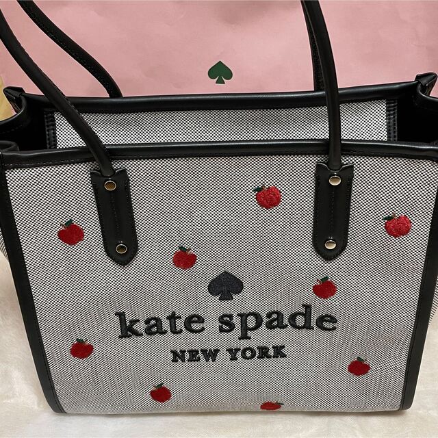 kate spade new york(ケイトスペードニューヨーク)のエラ トート レディースのバッグ(トートバッグ)の商品写真