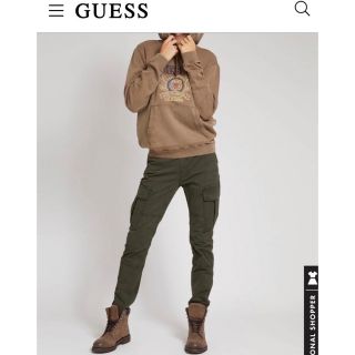 ゲス(GUESS)の新品未使用！　ゲス　GUESS パーカー　ブラウンM(パーカー)