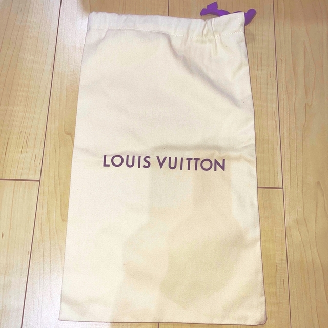 LOUIS VUITTON(ルイヴィトン)のルイヴィトン 箱 プレゼント用 レディースのバッグ(ショップ袋)の商品写真