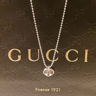 グッチ(Gucci)の新品同様！ GUCCI ピンクオパールネックレス(ネックレス)