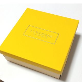 ロクシタン(L'OCCITANE)のさささん専用：ロクシタン4点セット（ギフトBOX付)(ボディローション/ミルク)