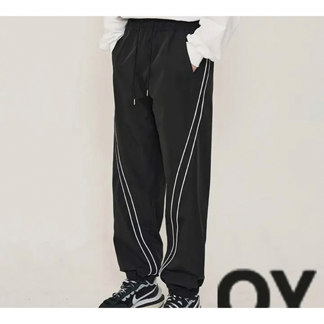 オーワイOY CURVE LINE LOGO TRACK PANTS-BLACK