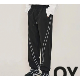 オーワイ(OY)のオーワイOY CURVE LINE LOGO TRACK PANTS-BLACK(ワークパンツ/カーゴパンツ)