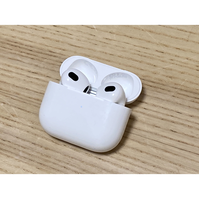Apple AirPods 第3世代 (MPNY3J/A) 保証23/12/16 Apple AirPods 第3世代 (MPNY3J/A) 保証23/12/16
