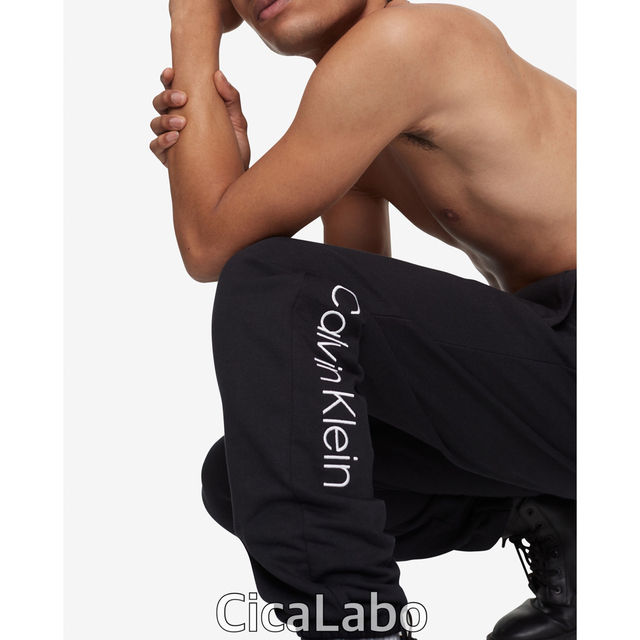 Calvin Klein(カルバンクライン)の【新品】カルバンクライン ロゴ ジョガーパンツ ブラック L メンズのパンツ(ワークパンツ/カーゴパンツ)の商品写真