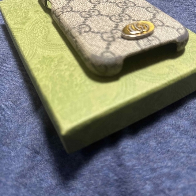 Gucci(グッチ)のGUCCI iPhone12miniケース スマホ/家電/カメラのスマホアクセサリー(iPhoneケース)の商品写真