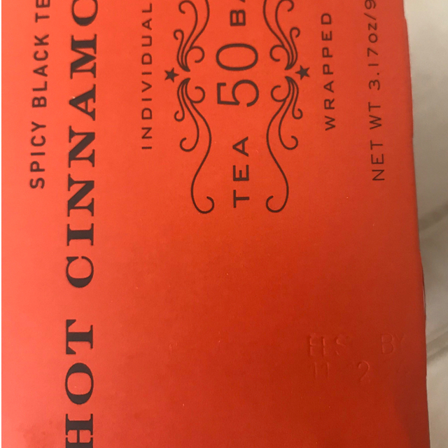 DEAN & DELUCA(ディーンアンドデルーカ)のHarney & Sons ホット シナモン スパイス 50個入り 食品/飲料/酒の飲料(茶)の商品写真