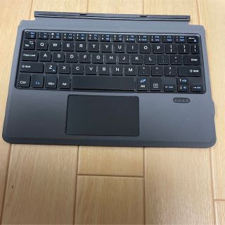 surface go タイプカバー　キーボード　Bluetooth(PC周辺機器)